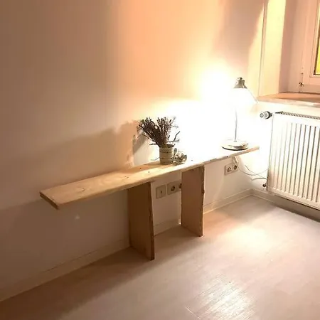 Einzelzimmer In Ferienwohnung * Букков